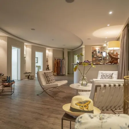 Orselina - Small Luxury 5*