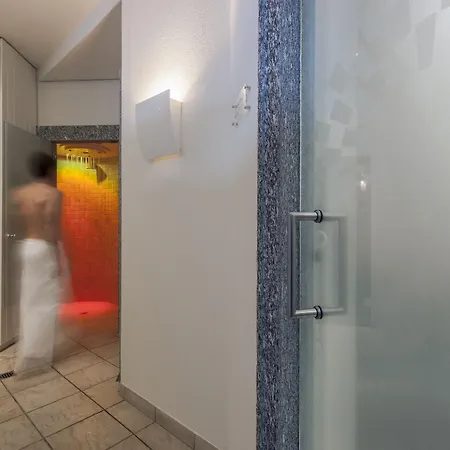 Orselina - Small Luxury 5* Muralto