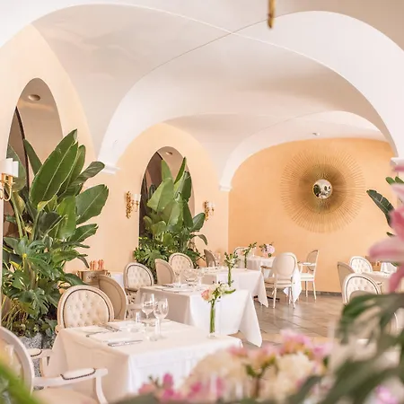 Szálloda Orselina - Small Luxury 5*